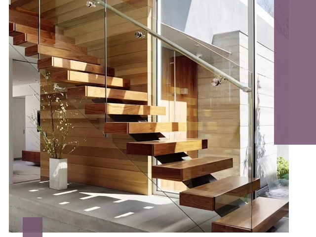 Современные лестницы на заказ в Качканаре — изготовление и монтаж