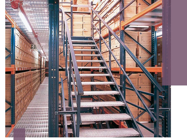 Лестницы складские прочные и безопасные под ключ в Качканаре