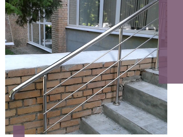 Перила из нержавеющей стали высокого качества в Качканаре