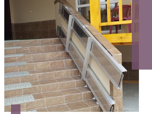 Откидные пандусы под ключ в Качканаре — монтаж и демонтаж