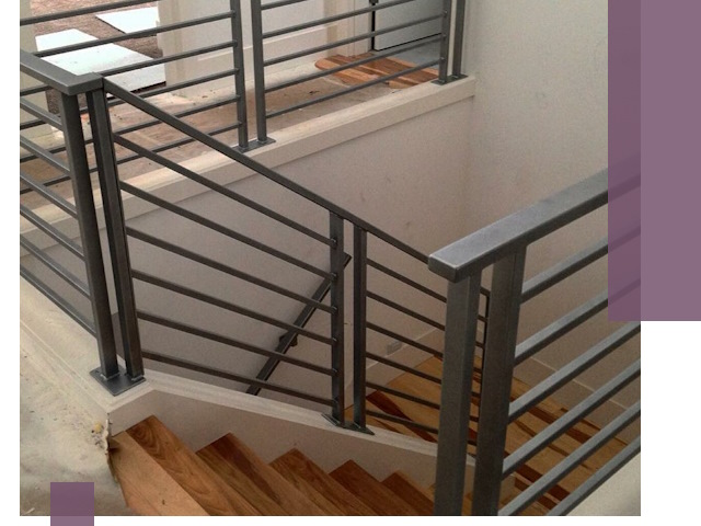 Изготовление поручней из металла и дерева в Качканаре